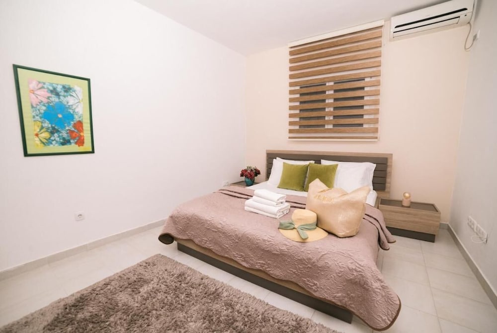 Superior Onebedroom Apartment photo 3