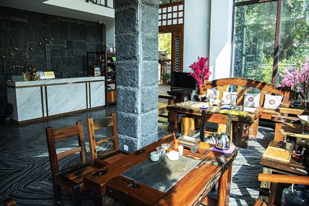 Dongfang Tianshe Resort