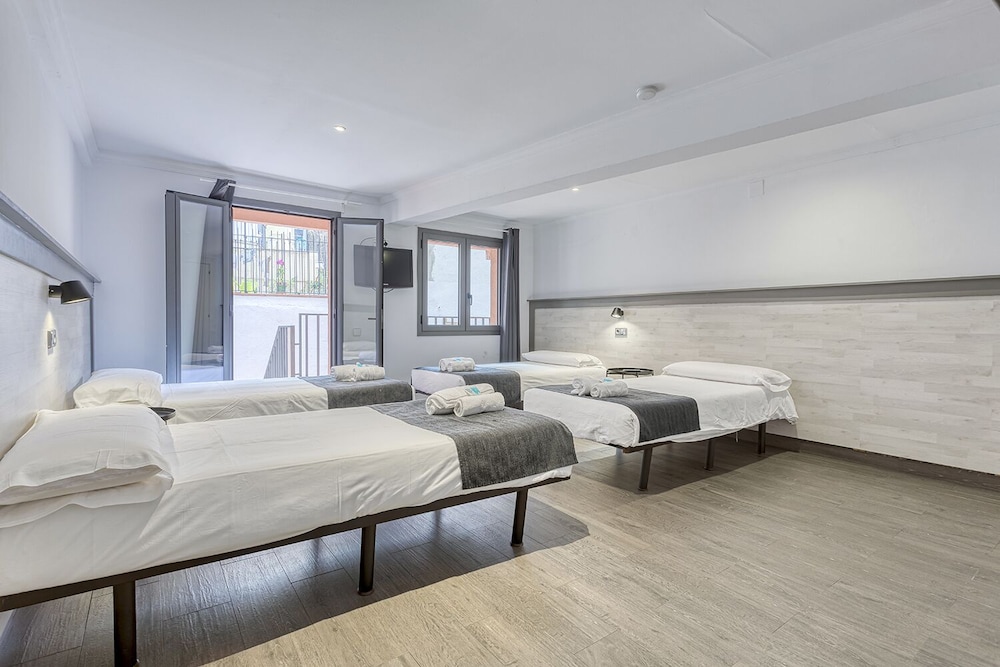 Hostal Bedmates