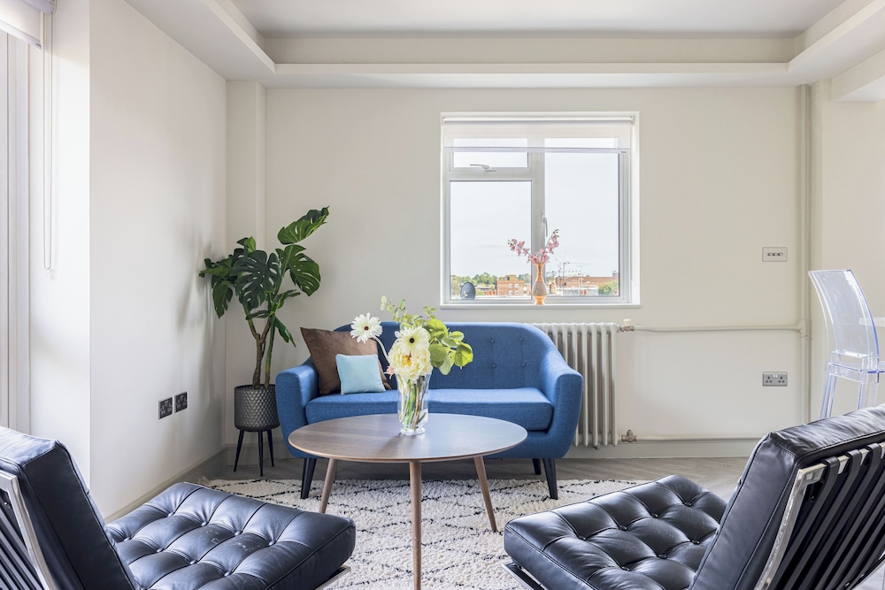 Lux Regents Park 2 bed 2 Bath Penthouse With AC