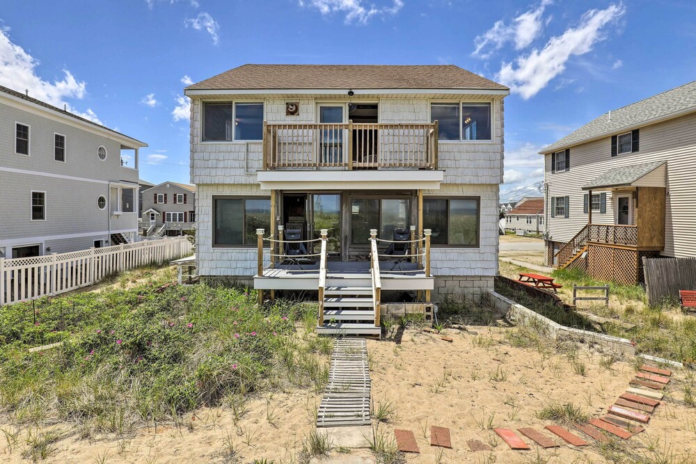 Charming Oceanfront Home on Salisbury Beach view 3
