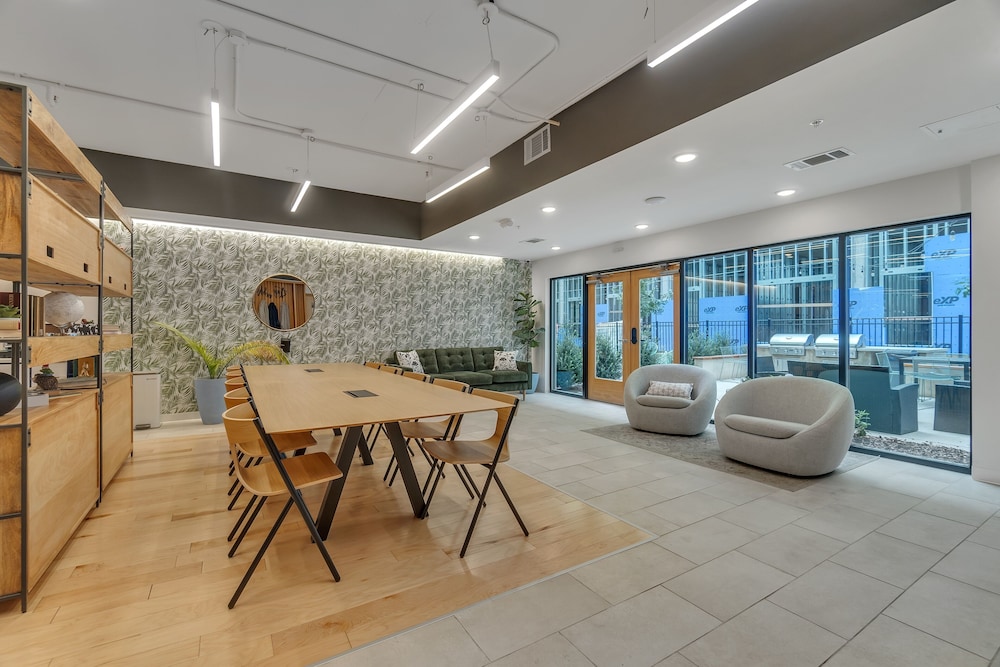 meeting & event spaces