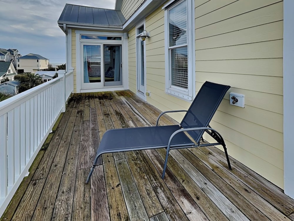 Windansea by Topsail Realty
