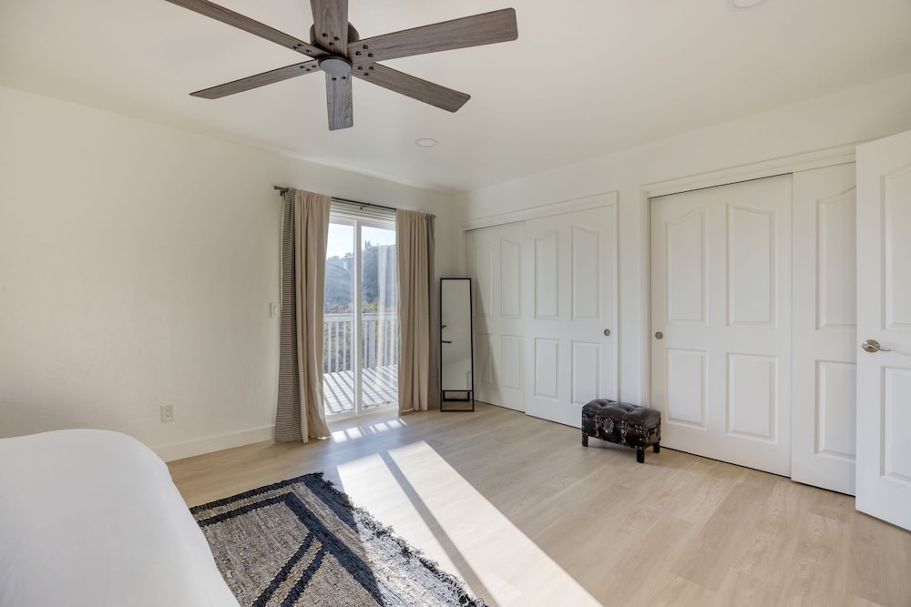 Terrace Hill Modern Paso Robles Escape Near Wineries Dining and Hot Springs