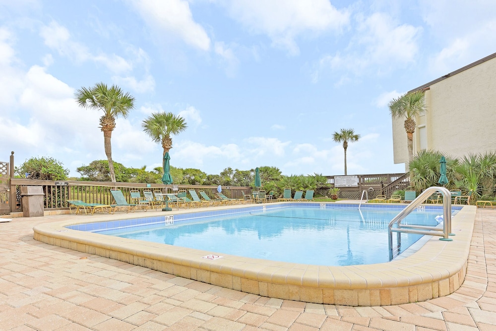 Island House by Distinctive Beach Rentals view 5