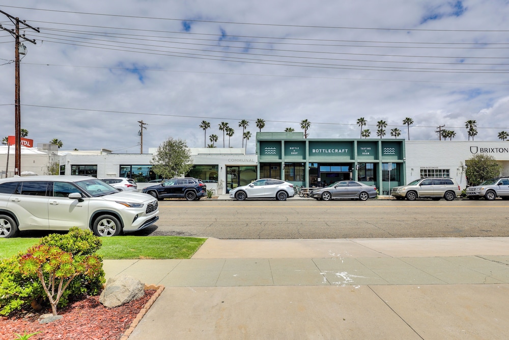 1 Mi to Oceanside Municipal Pier: Condo w/ Balcony
