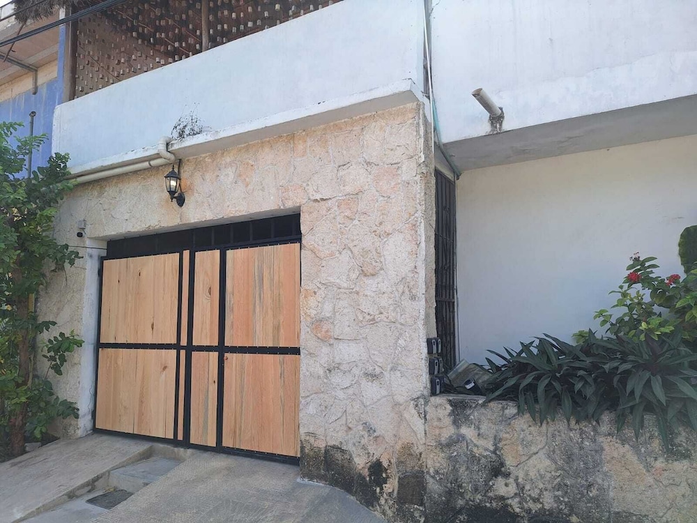 Casa Lupita