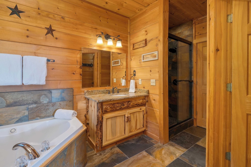 Sleeps 26, 2 Homes Theater Room, Game Room, Hot Tub, Smoky Mountain Views
