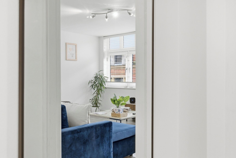 Super Stylish 2bed 2bath Apartment in Nottingham City - Free Parking