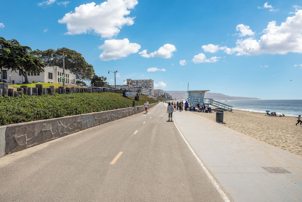 Oneluxstay 3BR near Redondo Beach
