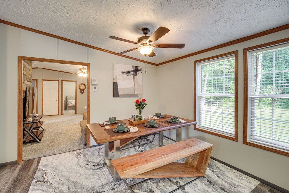 1 Mi to Geneva SP: Family Home w/ Game Room & Yard