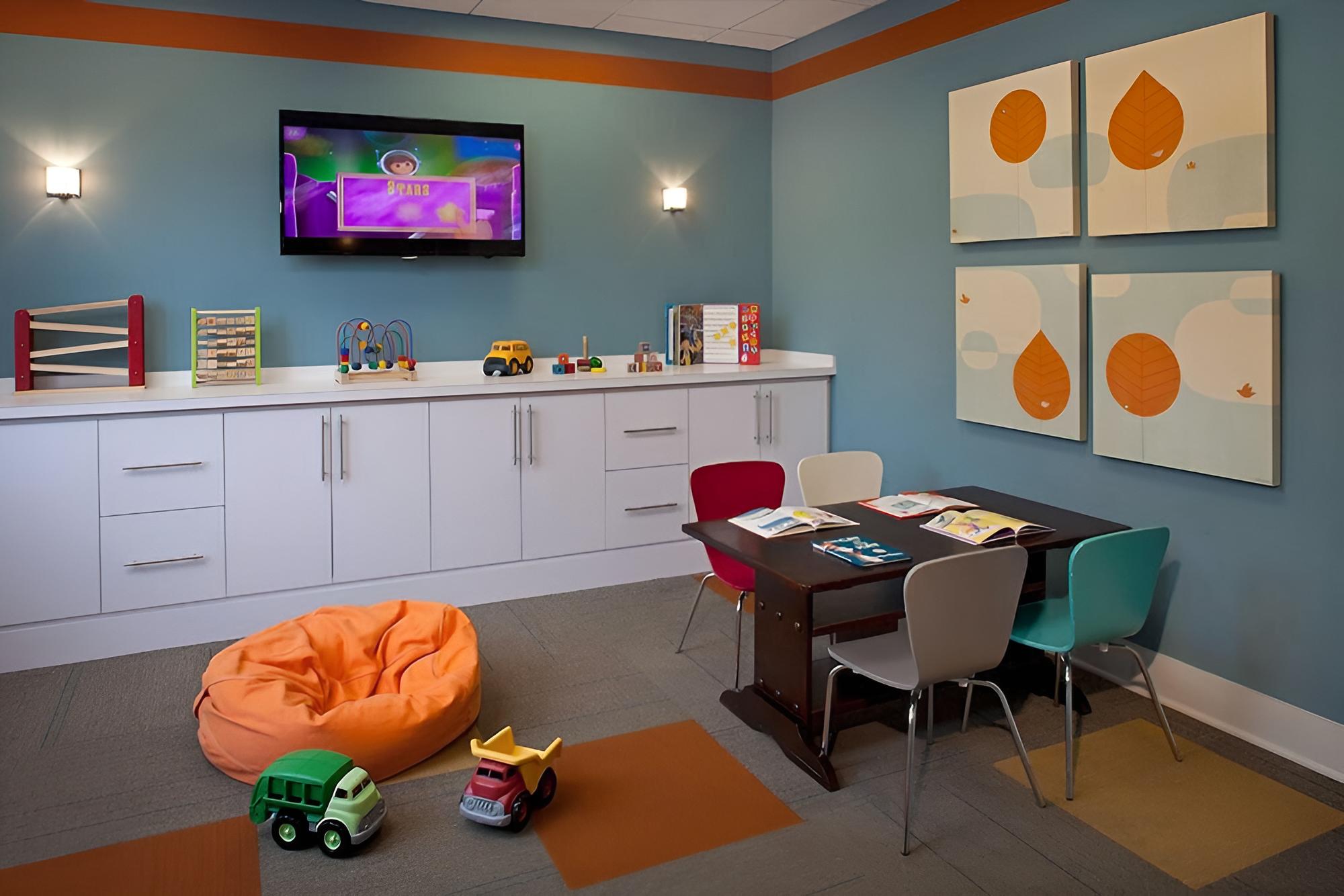 Furnished Quarters Bank Street Commons
