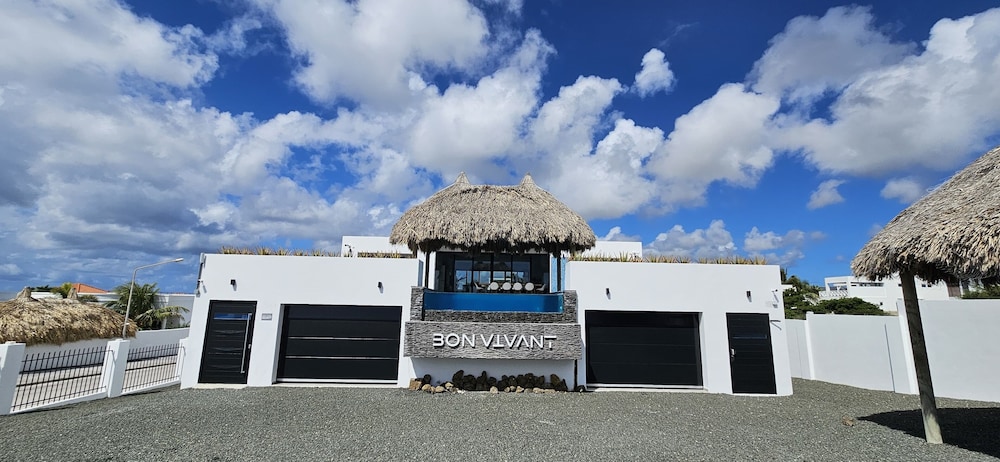 Villa-BonVivant