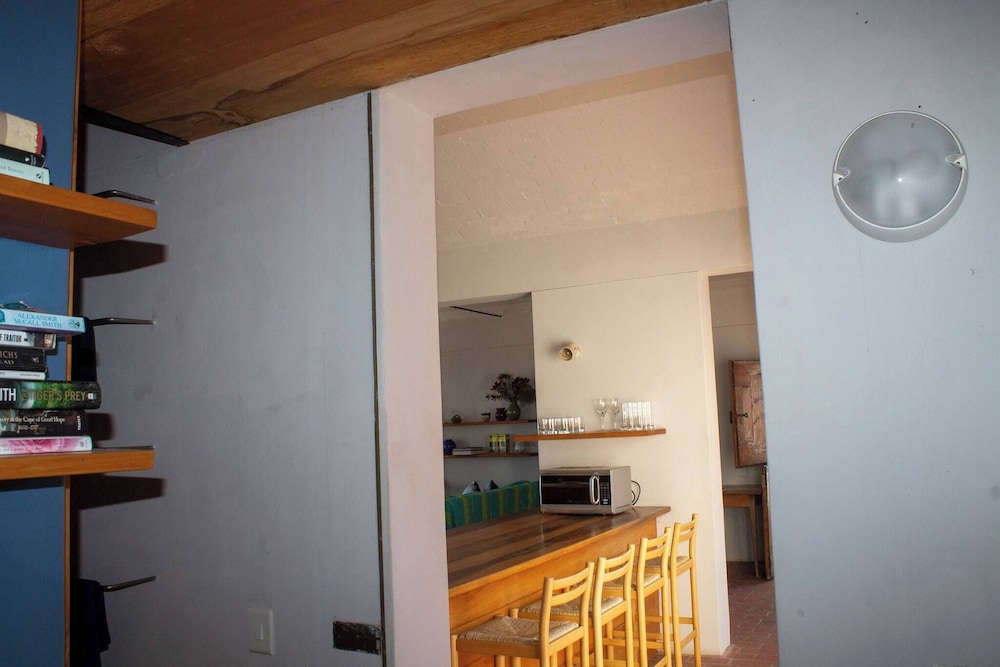 Paradys Oceanfront Submarine-style Holiday Home in Langebaan