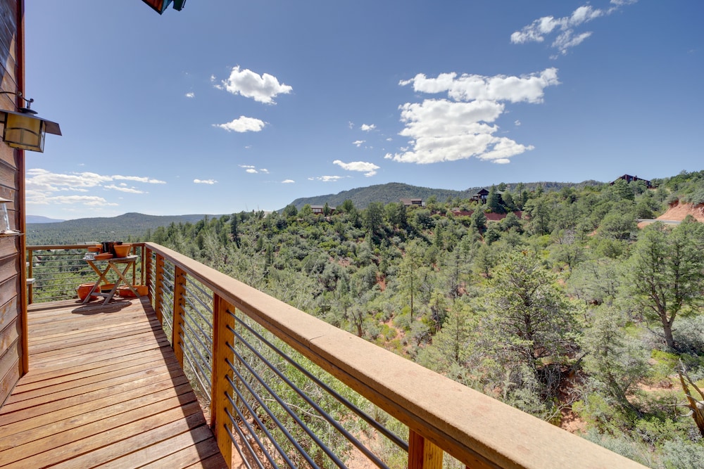 Cozy Pine Getaway w/ Fireplace  Mountain Views! - Property Image 10