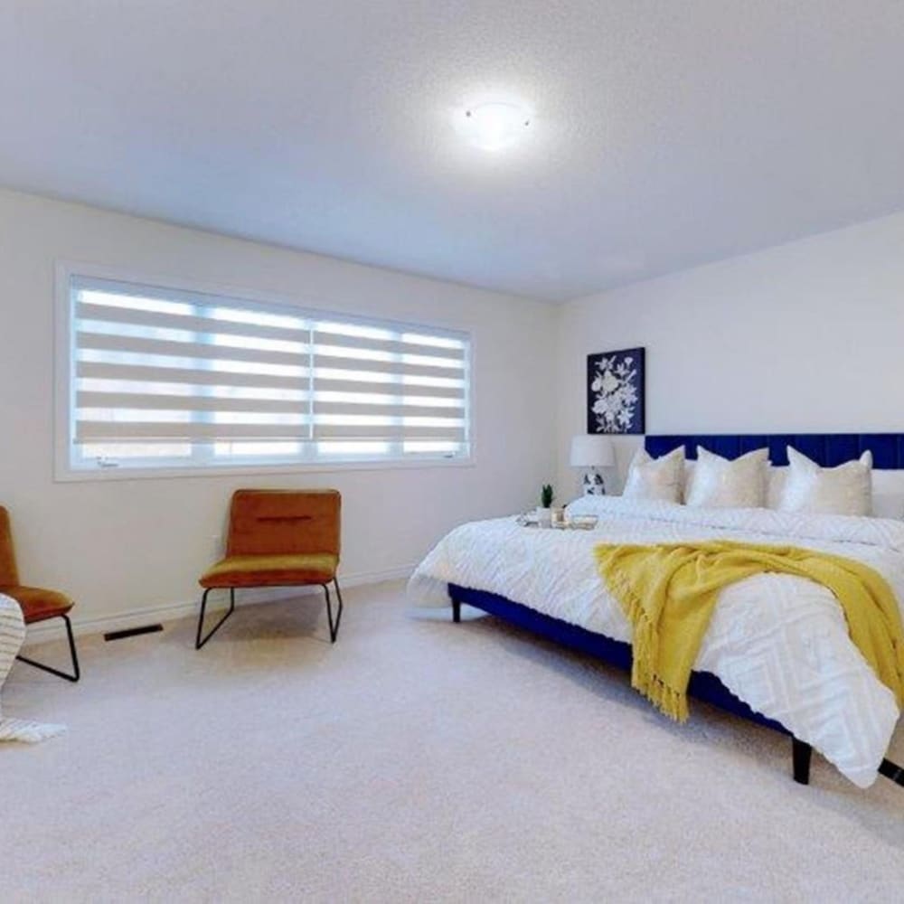 Georgina. New 4 Bedroom House Near Lake Simcoe