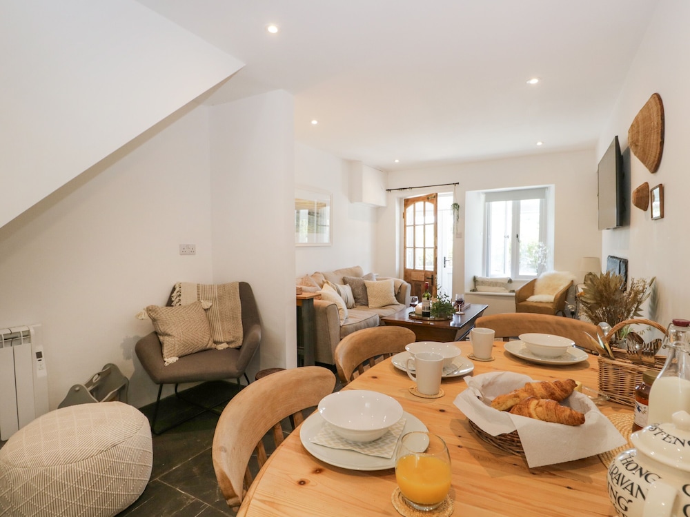 Sandacre Cottage