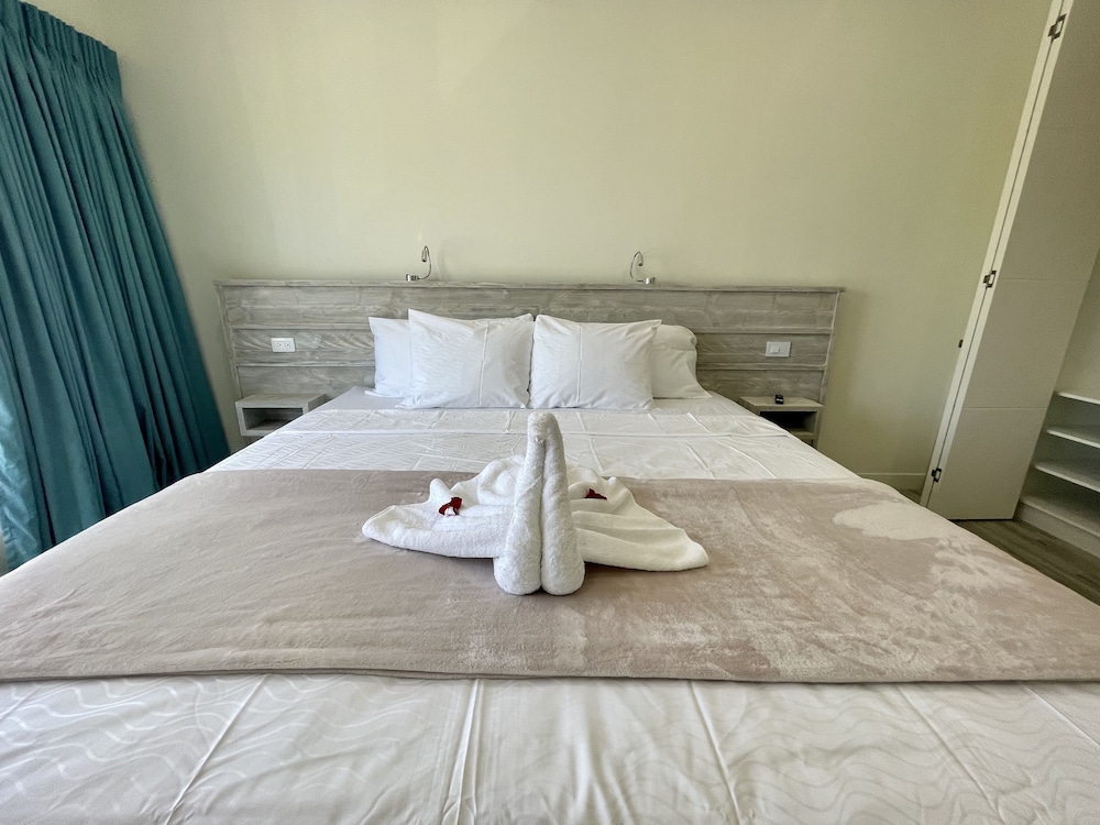 The Cove - Condo Hotel - Perfect Location