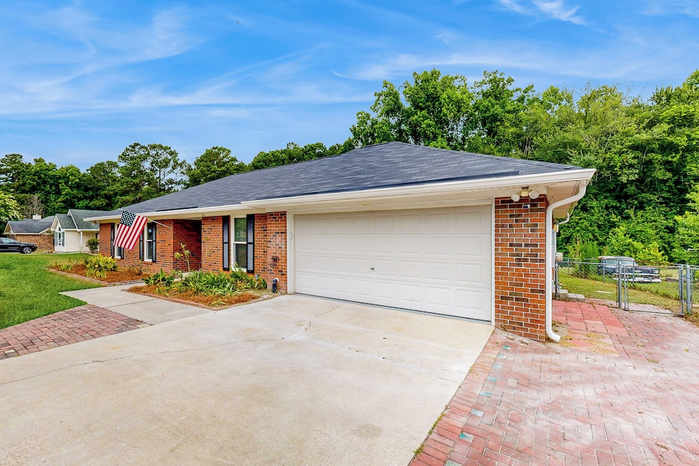 Charming Rincon Home w/ Large Yard & AC