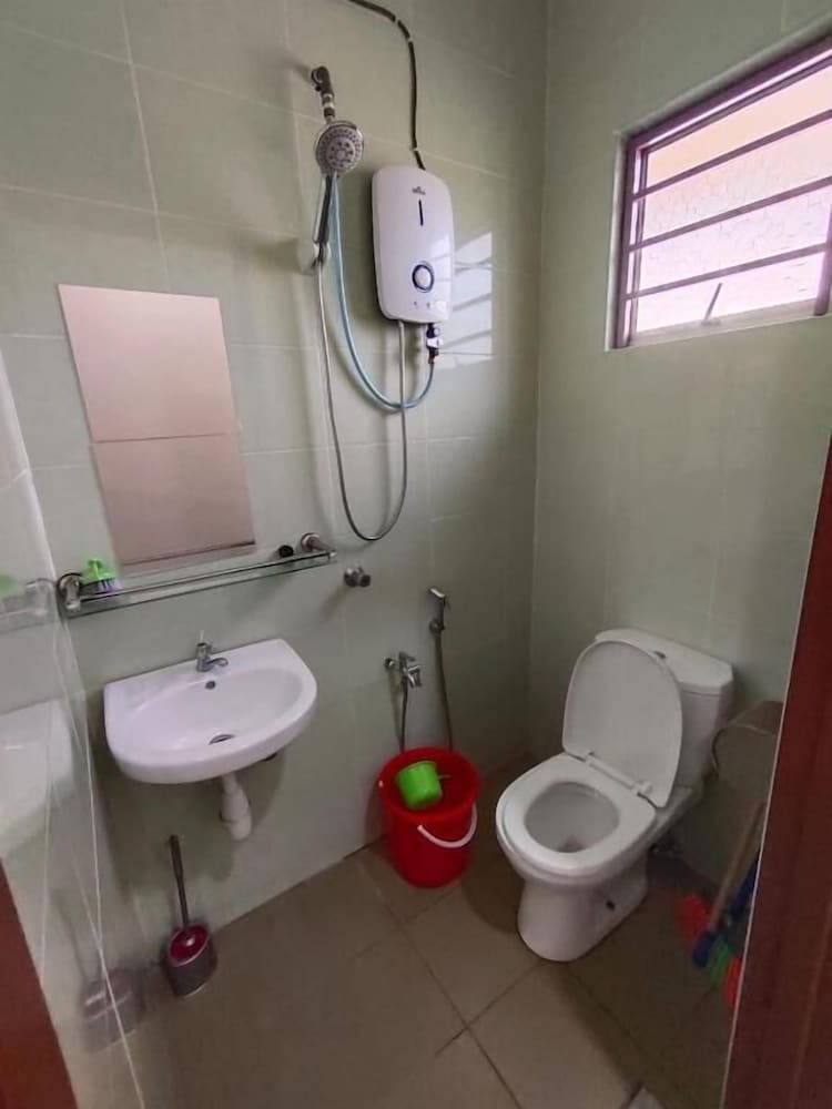 MUTIARA HEIGHT HOMESTAY photo 5