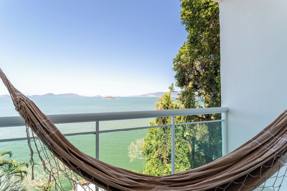 Loft Vista mar com Varanda em Mangaratiba