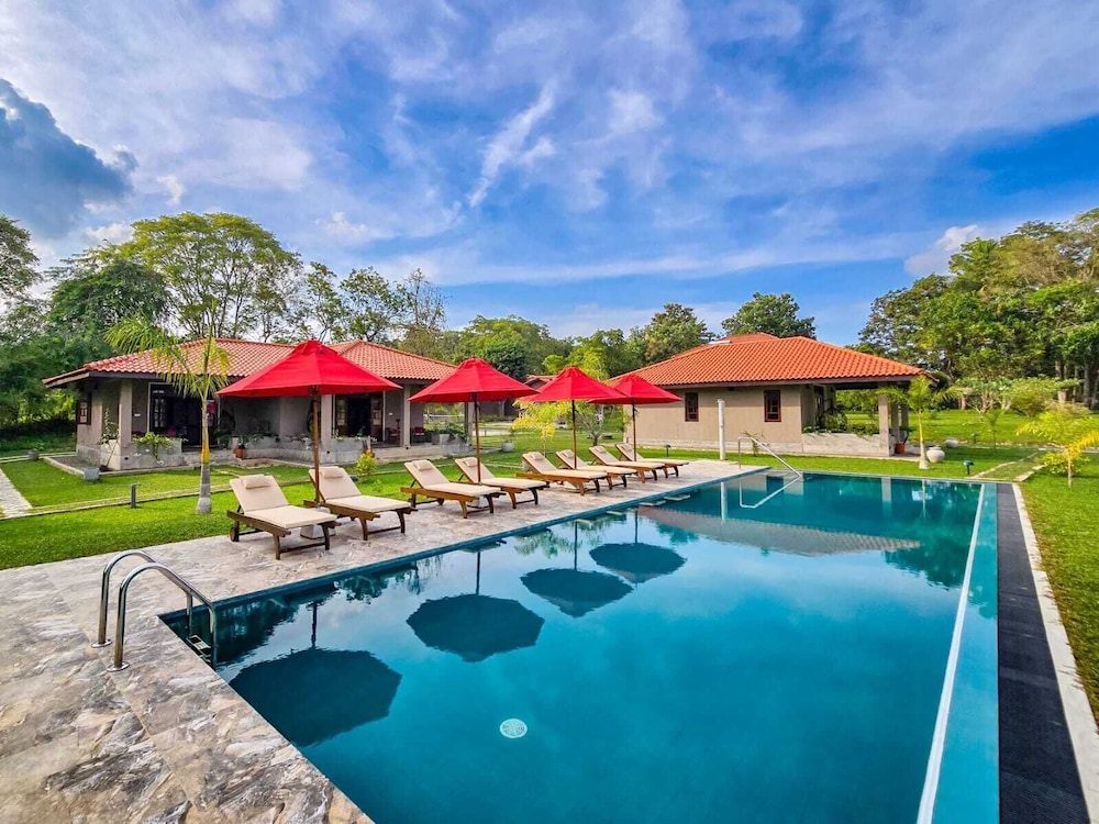 Gal Oya Lake Club