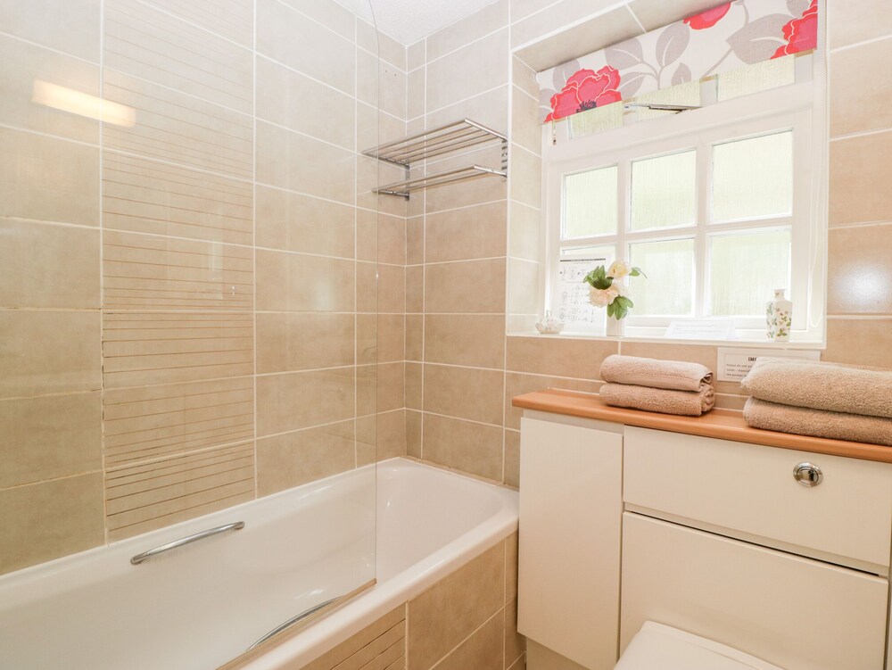 5 Wye Rapid Cottages