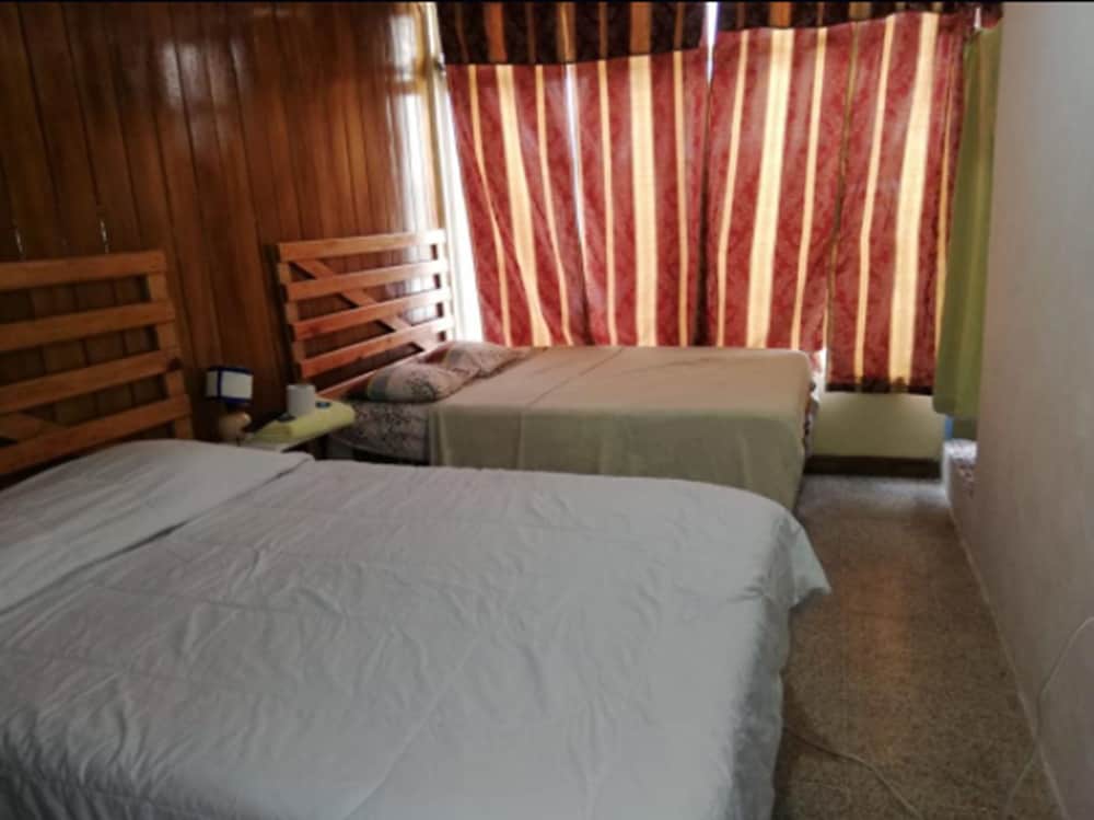 Guatemala City Vacations - Hotel Sinaloa 2 - Property Image 6