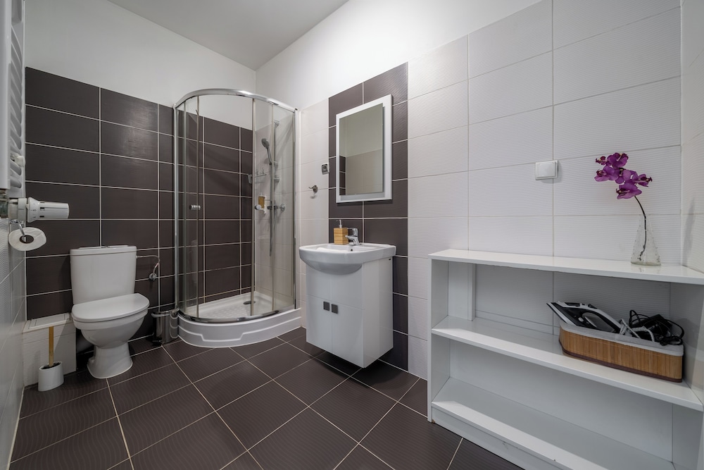 RentPlanet - Apartamenty Brzozowa