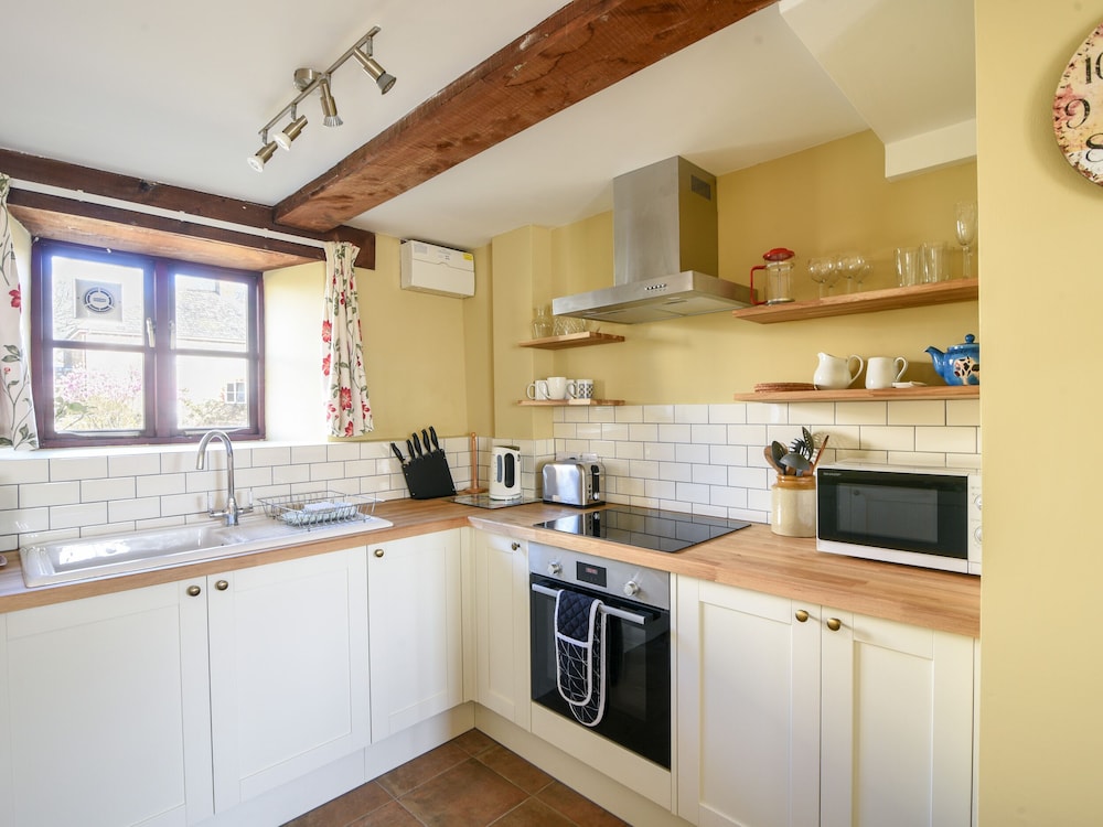 Honeysuckle Cottage