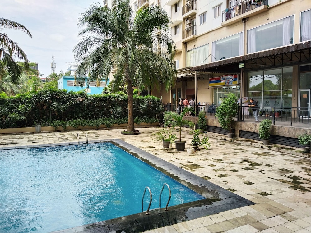 Amerta Room Apartemen Mutiara by Cocotel