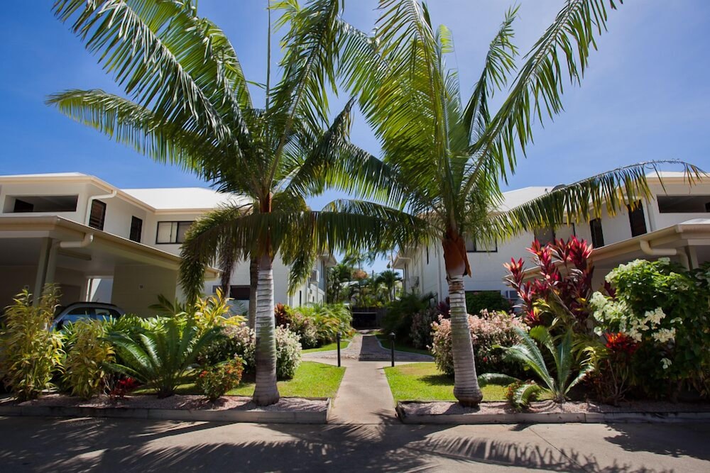 Hotel Seaforth Apartments - Image 1