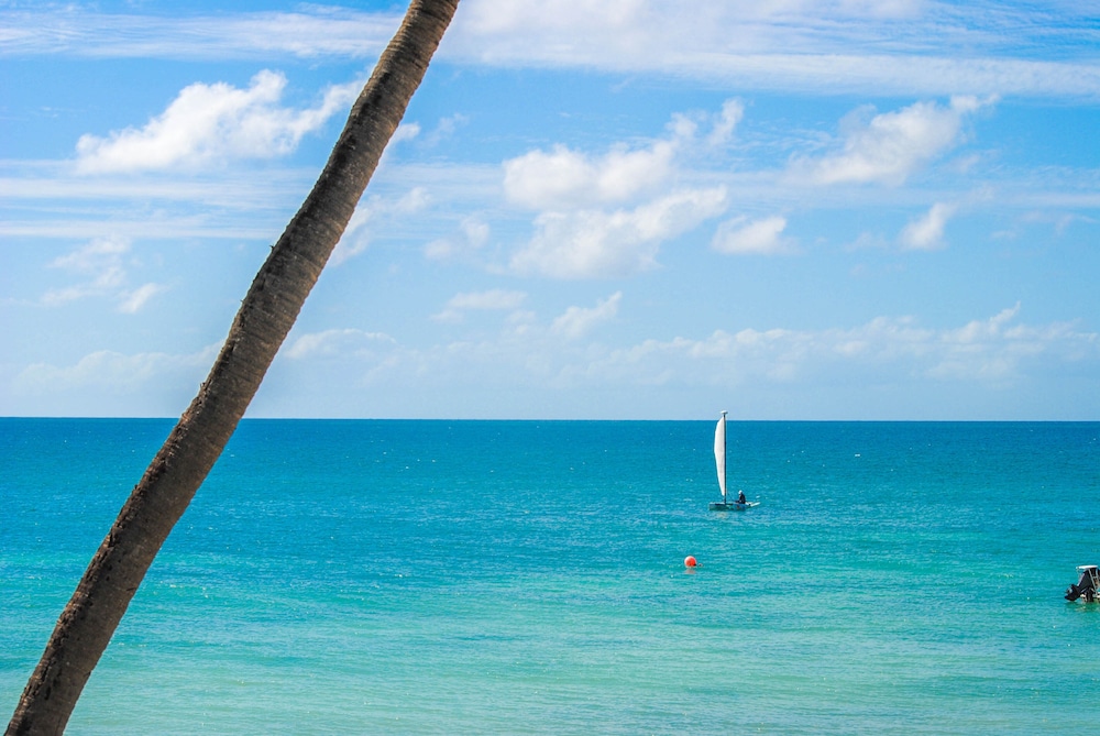 The Cove Suites at Blue Waters Resort and Spa - Property Image 58