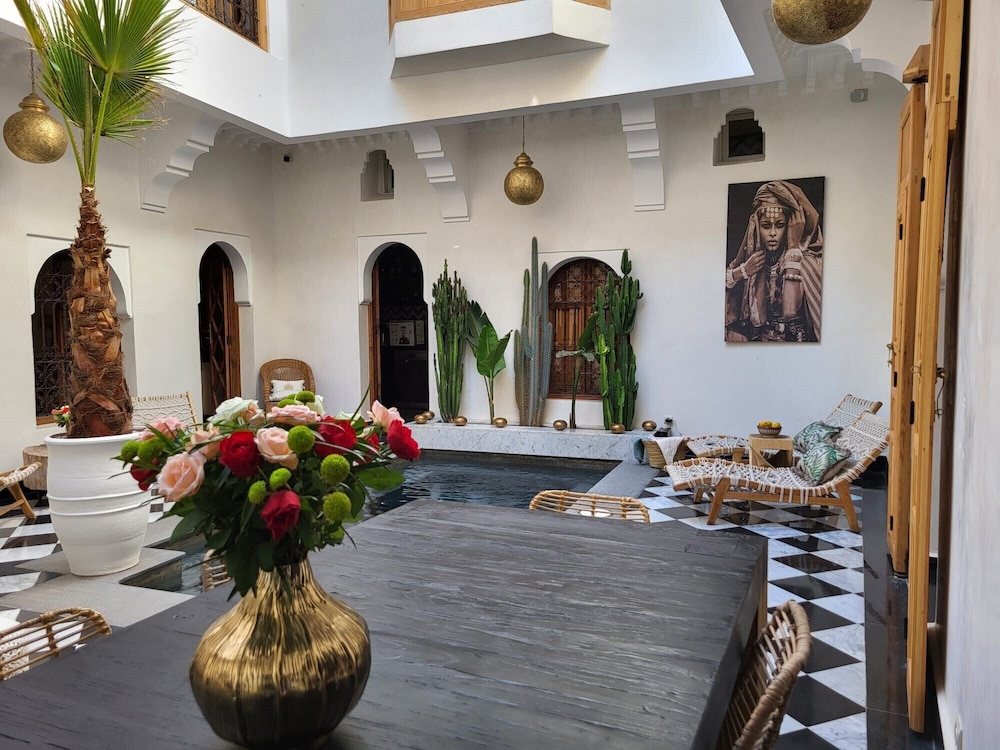 Riad LallaBaya