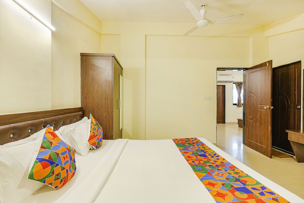 Fabhotel Shalom Indus Residency
