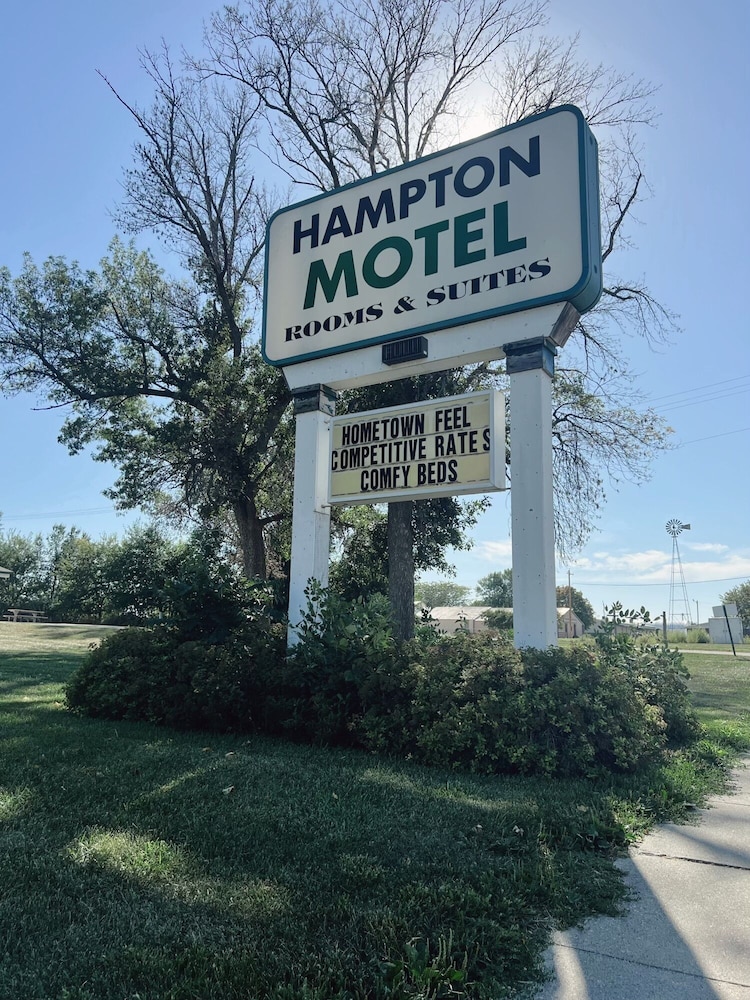 Hampton Motel