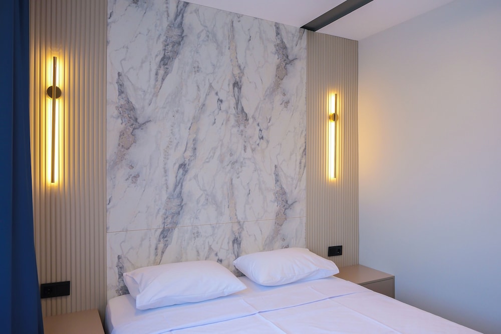 Solmare Suites