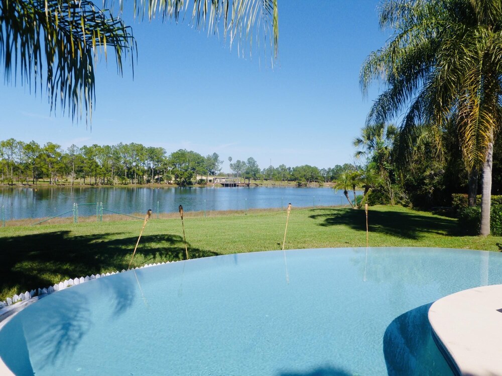 Orlando Vacations - Swiss 22 - Lake Stephanie - Property Image 7