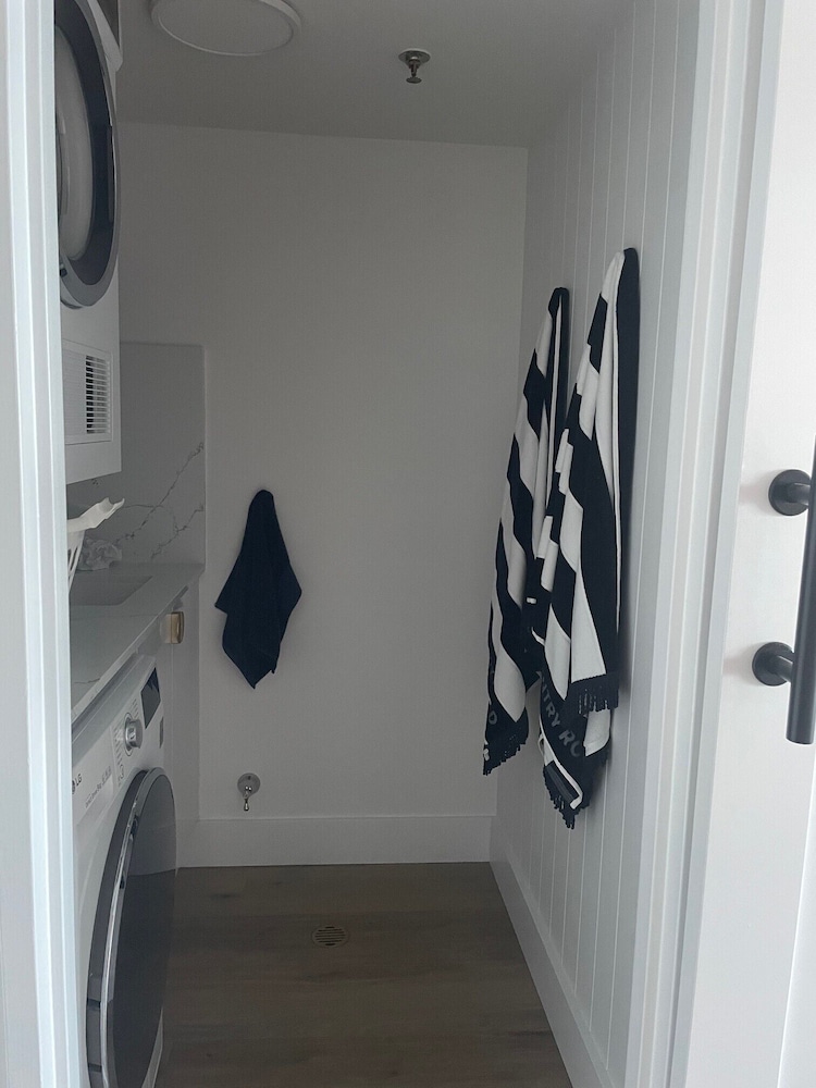 Longbeach Resort - Coastal Letting