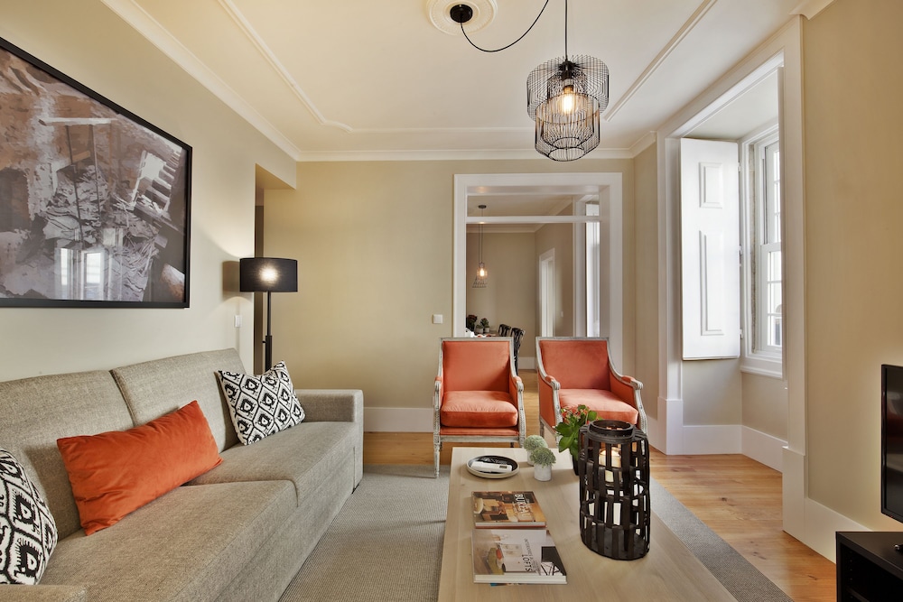 Lisbon Five Stars Apartments - Bica 246