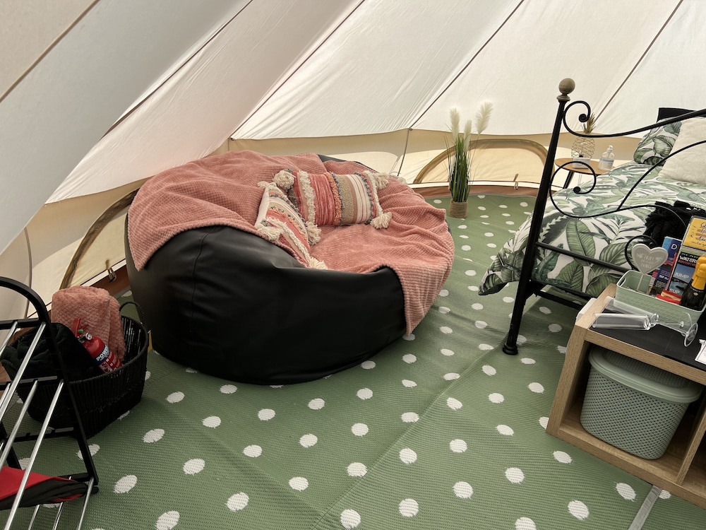 Crooked Oaks Bell Tent Glamping in North Devon view 4