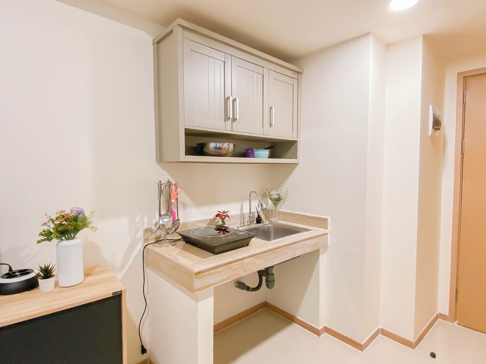 Calm Comfortable 2Br At Meikarta Apartment
