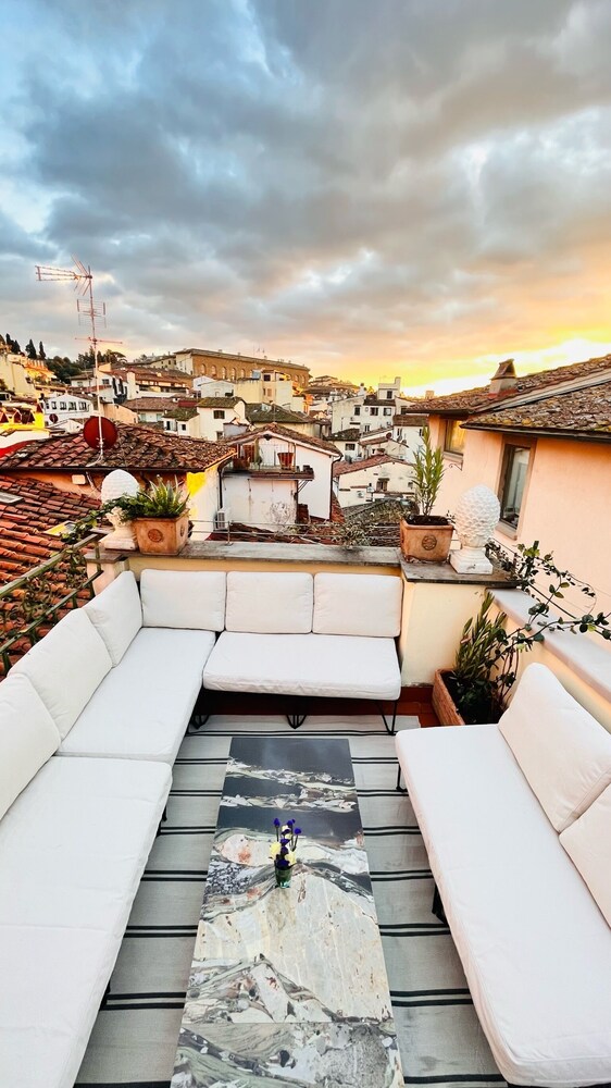 Borgo San Jacopo Penthouse