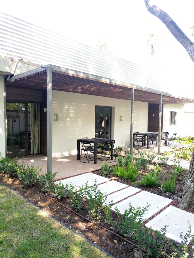 Kibbutz Kfar Masaryk Country Lodging