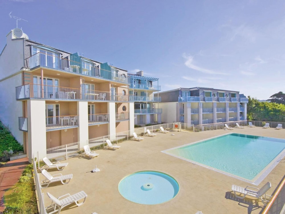 Apartment in Audierne Near Trescadec Beach