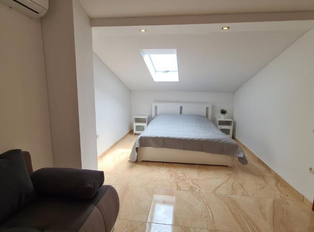 Apartments Josip