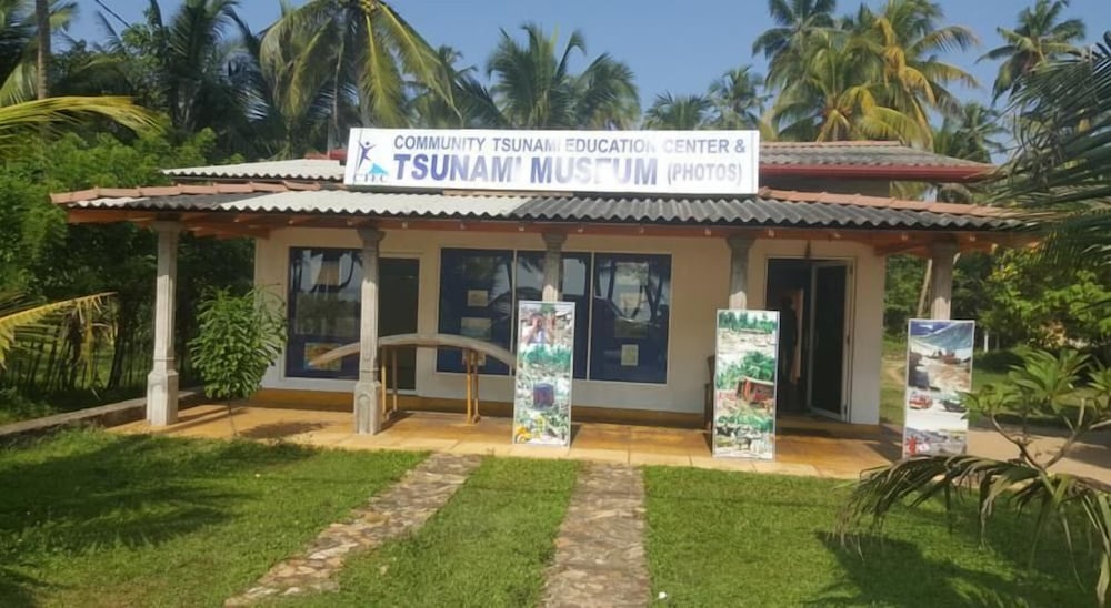 Deutsch Lanka Hotel & Restaurant