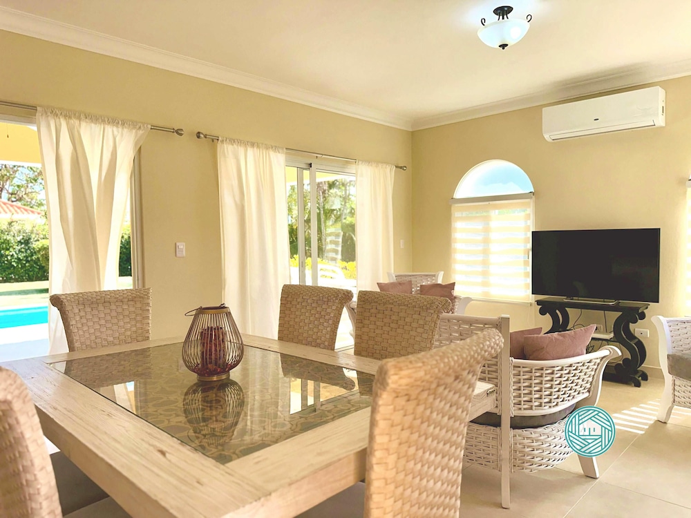 Rheia Properties - Sosua Ocean Village