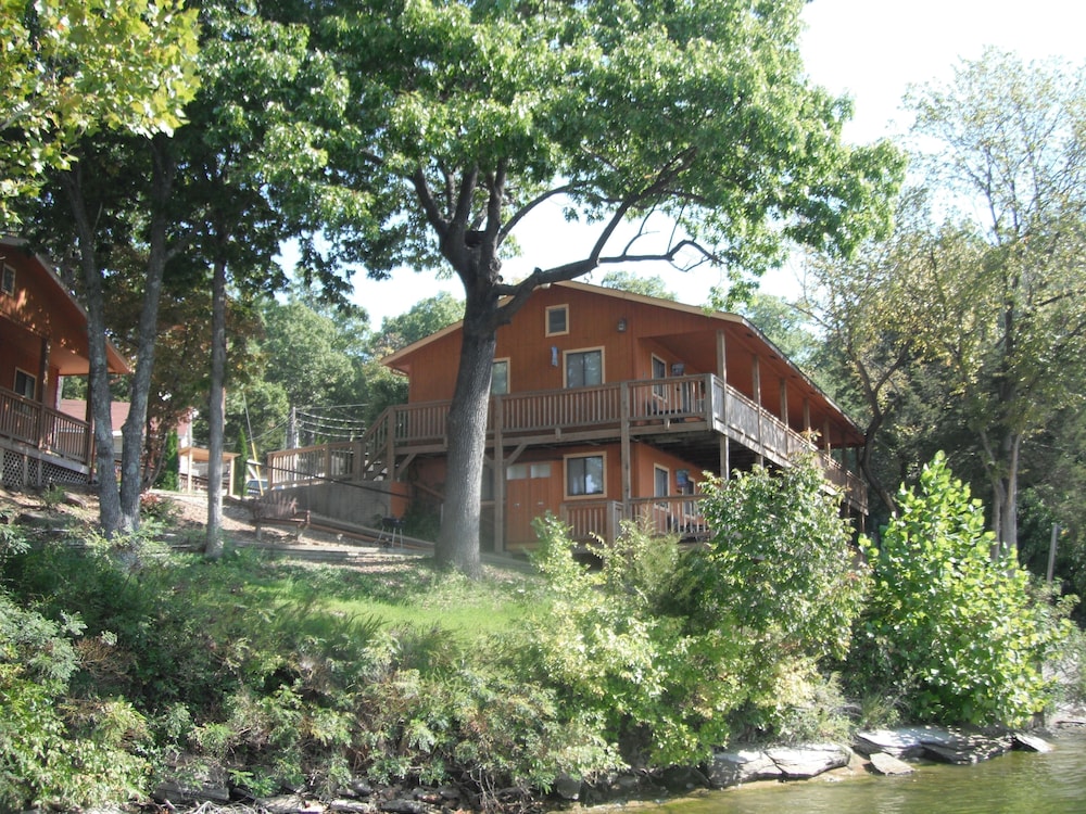 Wilson's Resort