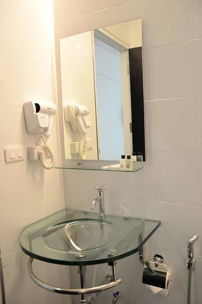 3Howw Hostel at Sukhumvit 21